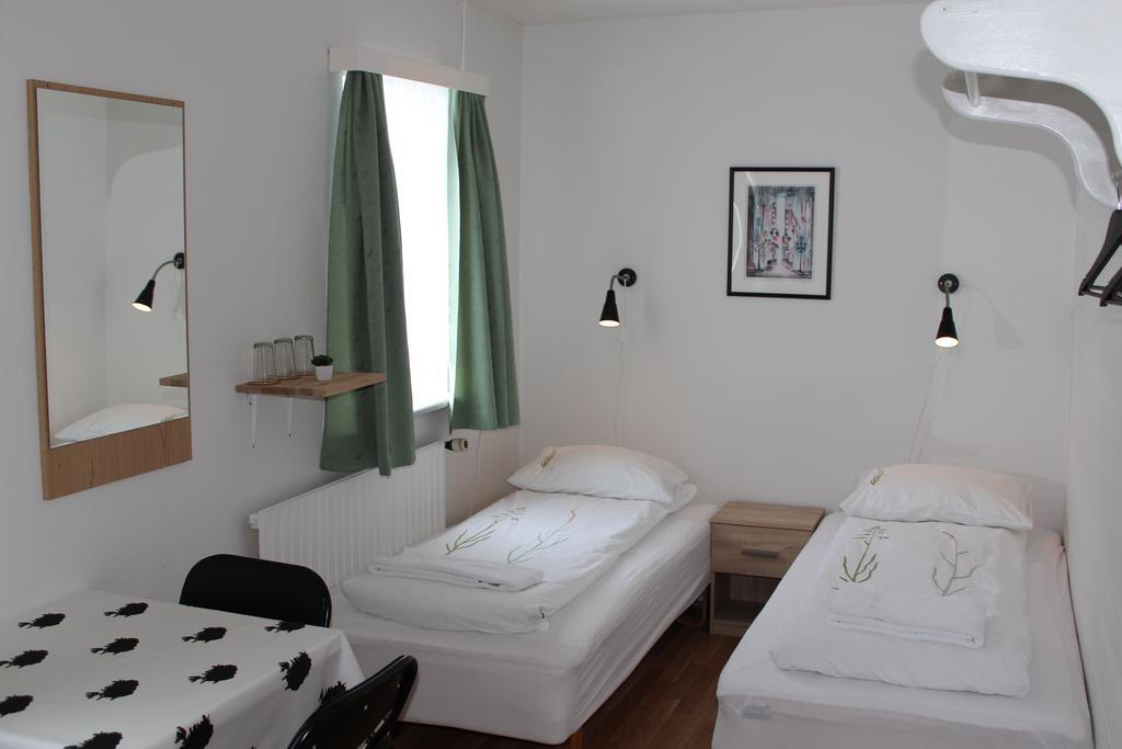 אקורירי Lonsa Guesthouse מראה חיצוני תמונה